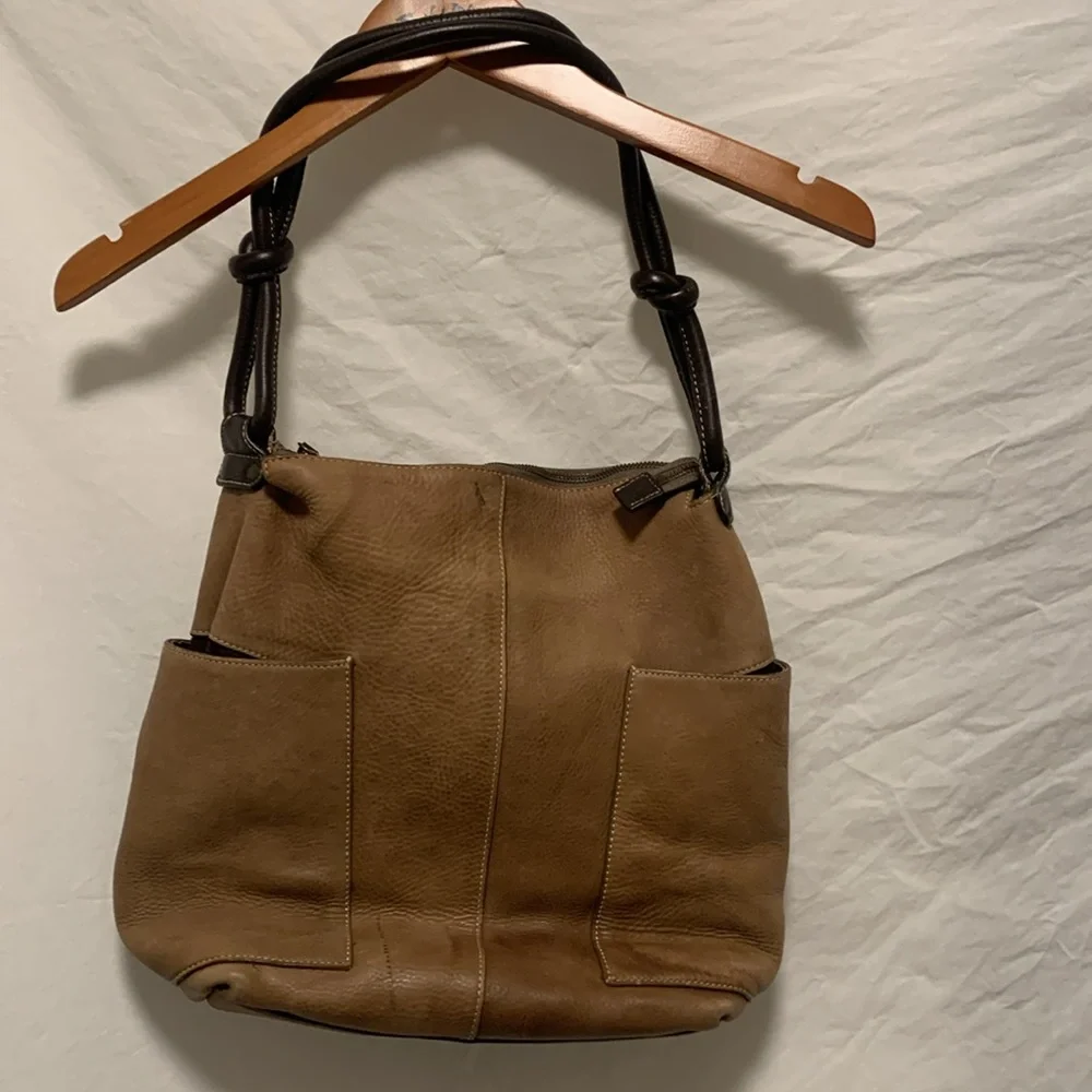 EUC Sundance Chic Tan Leather Shoulder Bag - Picture 3 of 15